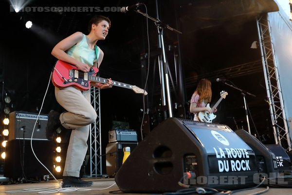 PORRIDGE RADIO - 2022-08-19 - SAINT MALO - Fort de St Pere - Scene des Remparts - 